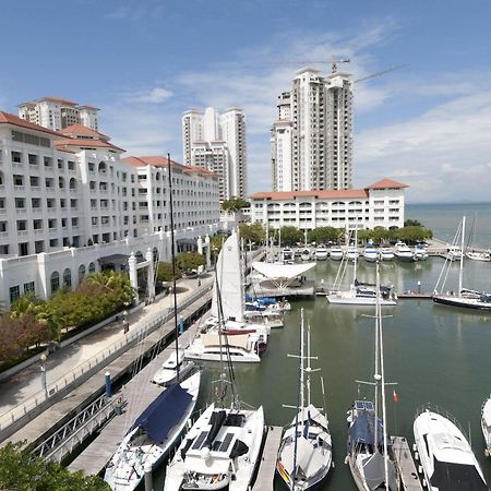 Profolio @ Straits Quay Aparthotel Tanjung Tokong Exteriör bild