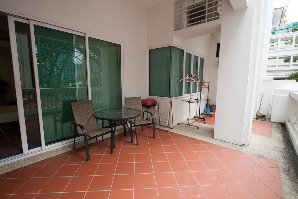 Profolio @ Straits Quay Aparthotel Tanjung Tokong Exteriör bild