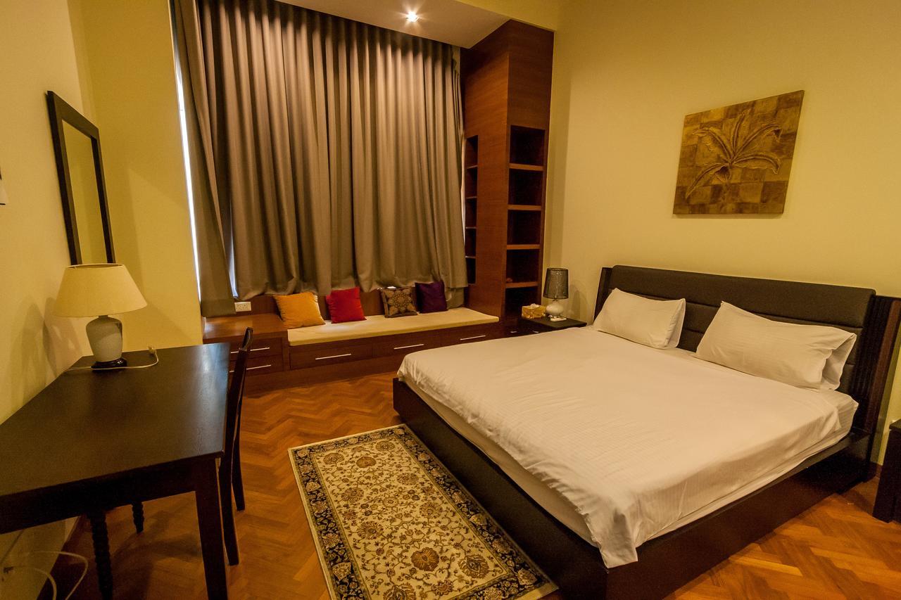 Profolio @ Straits Quay Aparthotel Tanjung Tokong Exteriör bild