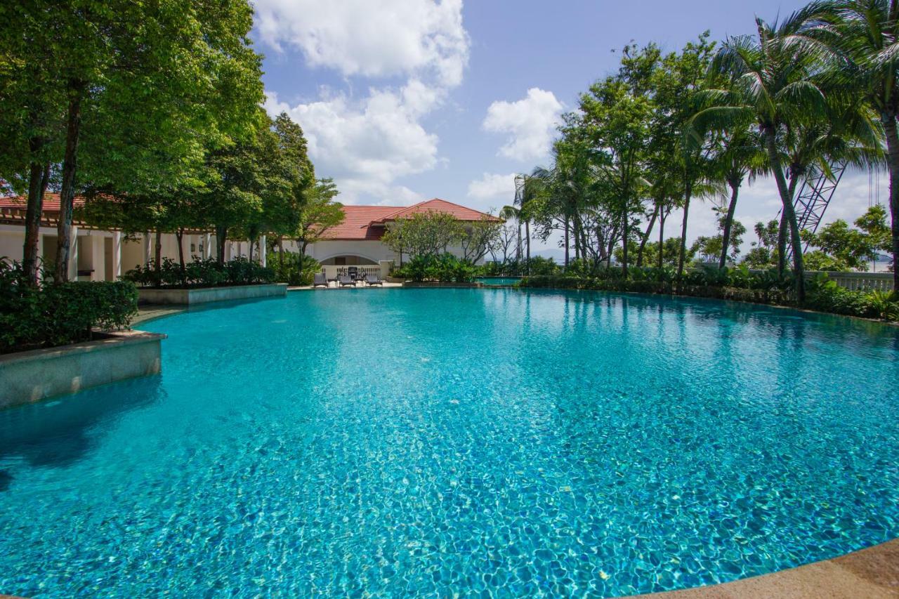Profolio @ Straits Quay Aparthotel Tanjung Tokong Exteriör bild